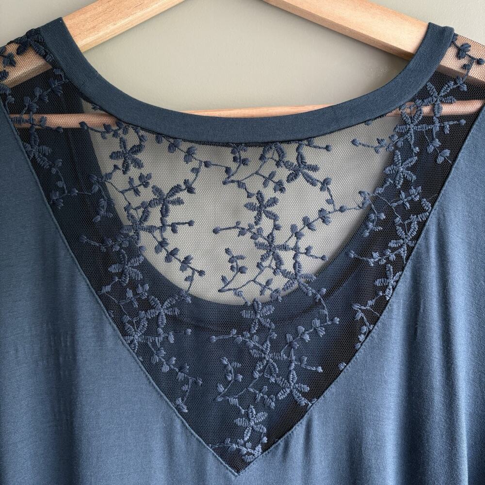TORRID Super Soft Knit Tunic‎ Teal Floral Embroidered Mesh Lace NWT Plus Size 1X - Picture 3 of 12